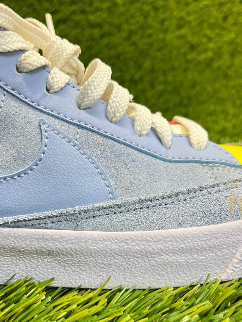 Nike Blazer Mid '77 Dance Girls Size 5.5Y Blue Pink Walking Shoes‎ Sneakers - Picture 2 of 12